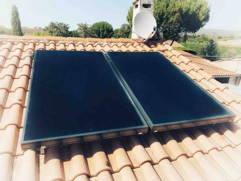 découvrez notre service d'installateur de panneaux photovoltaïques dans le vaucluse. profitez d'une énergie renouvelable et réalisez des économies sur vos factures d'électricité. contactez-nous pour un devis personnalisé et transformez votre toiture en source d'énergie propre!