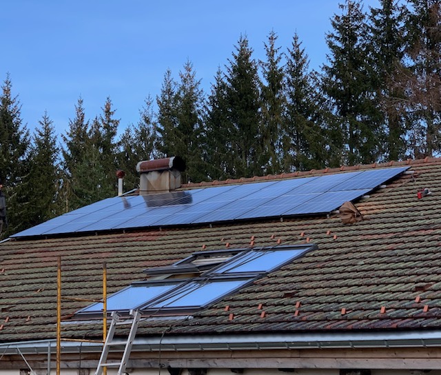découvrez l'expertise des installateurs de panneaux photovoltaïques dans les vosges. profitez d'une énergie renouvelable, réduisez votre facture d'électricité et contribuez à la protection de l'environnement grâce à l'installation de panneaux solaires adaptés à vos besoins.