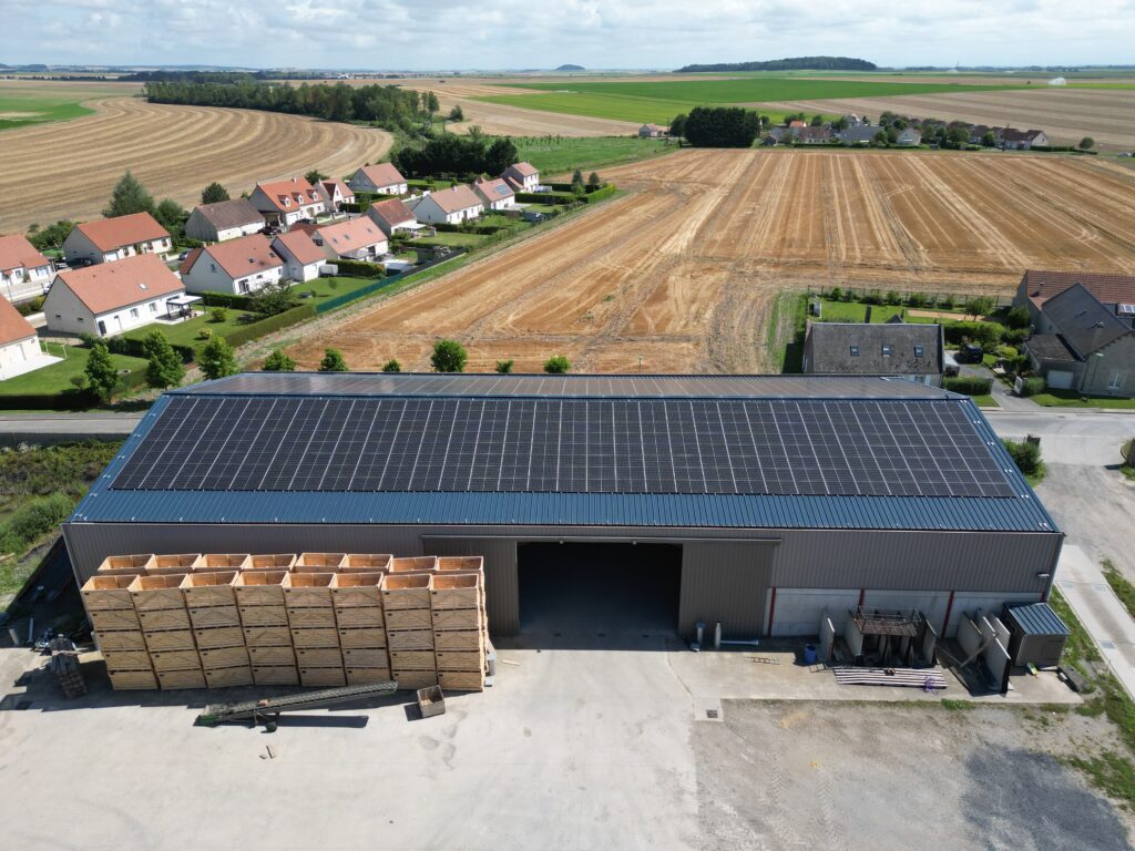 découvrez les services professionnels d'installation de panneaux photovoltaïques dans les vosges. profitez d'une énergie renouvelable et réduisez votre facture d'électricité grâce à nos solutions adaptées à vos besoins. contactez-nous pour un devis personnalisé !