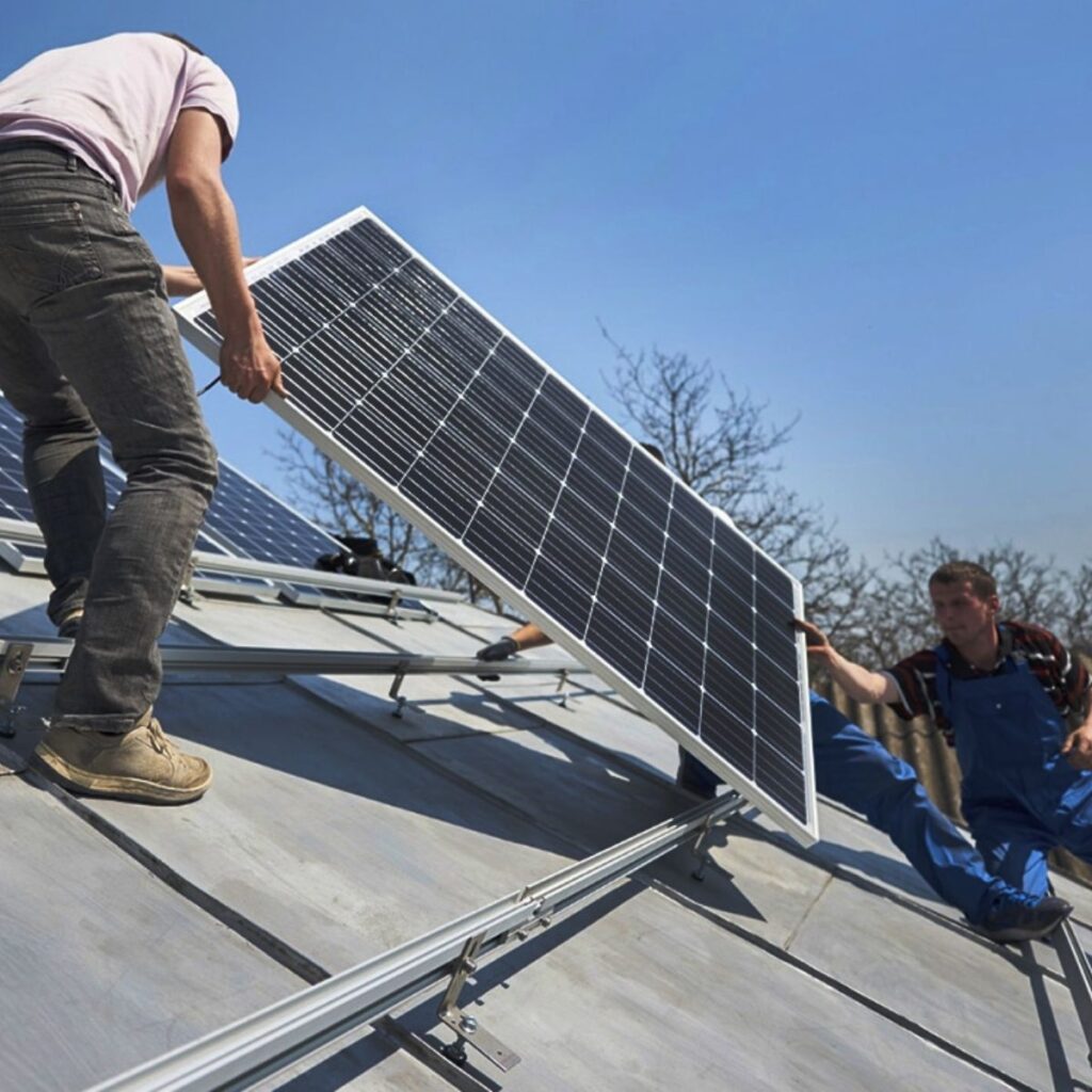 découvrez notre service d'installation de panneaux solaires en gironde. profitez d'une énergie renouvelable et réduisez vos factures d'électricité grâce à nos experts qualifiés. contactez-nous pour un devis personnalisé et commencez votre transition énergétique dès aujourd'hui.