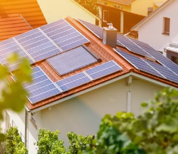 découvrez notre service d'installation de panneaux solaires à hœrdt. profitez d'une énergie renouvelable et d'économies sur vos factures d'électricité grâce à nos experts qualifiés. contactez-nous pour un devis personnalisé.