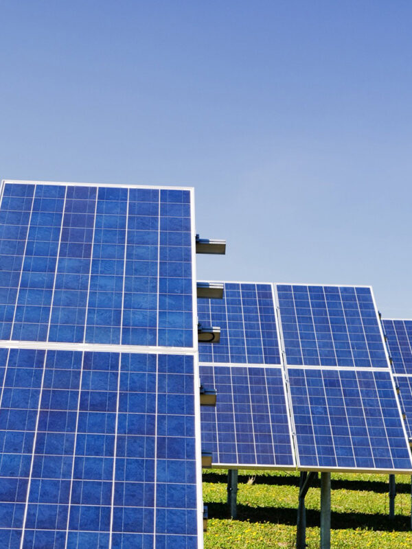 découvrez l'expertise de notre installateur de panneaux solaires à wolfisheim. profitez d'une installation professionnelle et personnalisée pour des solutions énergétiques durables et écologiques. transformez votre habitation en une source d'énergie renouvelable dès aujourd'hui !