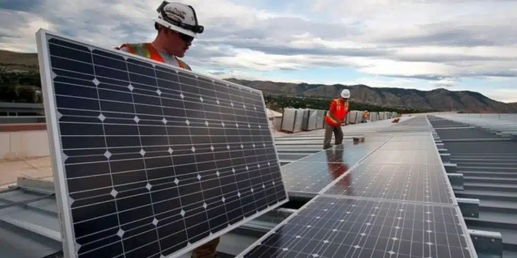 découvrez nos services d'installation photovoltaïque adaptés à vos besoins. profitez d'énergies renouvelables pour réduire vos factures d'électricité et contribuer à un avenir durable. contactez-nous pour un devis personnalisé et un accompagnement expert dans votre projet solaire.