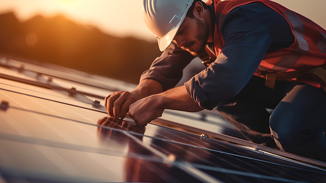 découvrez nos services d'installateur photovoltaïque, spécialisés dans l'installation de panneaux solaires pour optimiser votre consommation d'énergie tout en réduisant votre empreinte carbone. profitez d'une solution énergétique durable et faites des économies sur vos factures d'électricité.