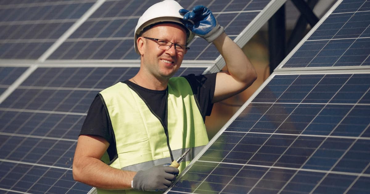 découvrez les services d'un installateur photovoltaïque professionnel pour transformer votre réponse énergétique. profitez d'une énergie solaire propre et réduisez vos factures d'électricité grâce à des installations sur mesure adaptées à vos besoins.