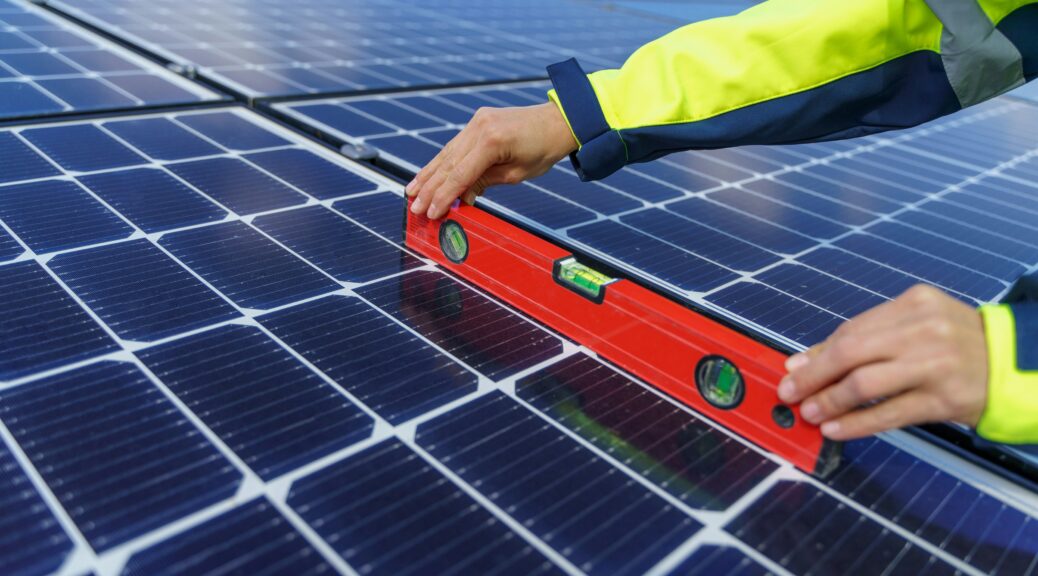 découvrez un guide complet sur les installateurs de panneaux photovoltaïques (pv). trouvez des conseils, des avis et des recommandations pour sélectionner le professionnel idéal pour votre projet d'énergie renouvelable. profitez de l'énergie solaire tout en réduisant votre empreinte carbone.