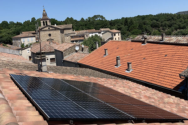 besoin d'un installateur photovoltaïque à arnay-le-duc ? profitez d'une expertise locale pour la pose de panneaux solaires, une solution écoresponsable qui réduit vos factures d'énergie. contactez-nous pour un devis personnalisé.