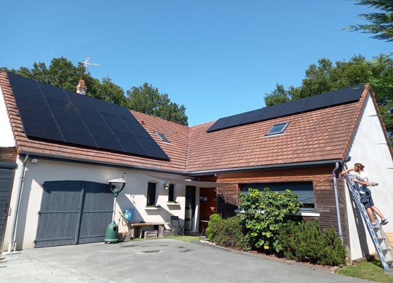 découvrez nos services d'installation de panneaux photovoltaïques à tours. profitez d'une énergie solaire propre et économique, tout en bénéficiant d'un accompagnement professionnel pour votre projet d'énergie renouvelable.
