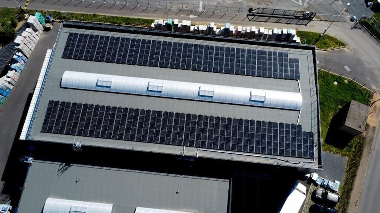 découvrez notre service d'installateur photovoltaïque à villefranche. profitez d'une énergie solaire propre et économique grâce à nos solutions sur mesure adaptées à vos besoins. contactez-nous pour un devis gratuit !