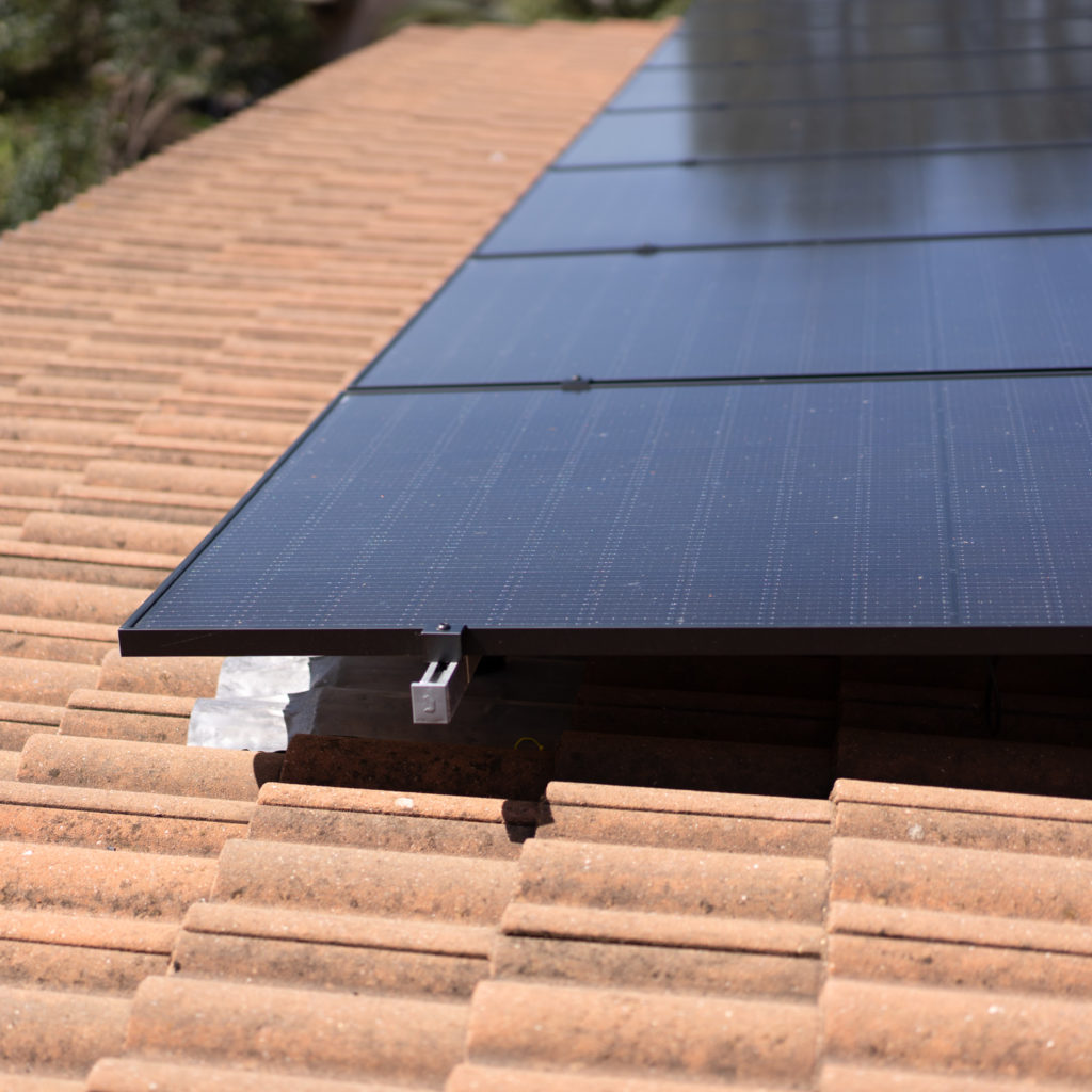 découvrez notre service d'installateur photovoltaïque agréé, spécialisé dans l'installation de panneaux solaires pour maximiser votre production d'énergie renouvelable. profitez de conseils personnalisés pour optimiser votre investissement et réduire vos factures d'énergie.