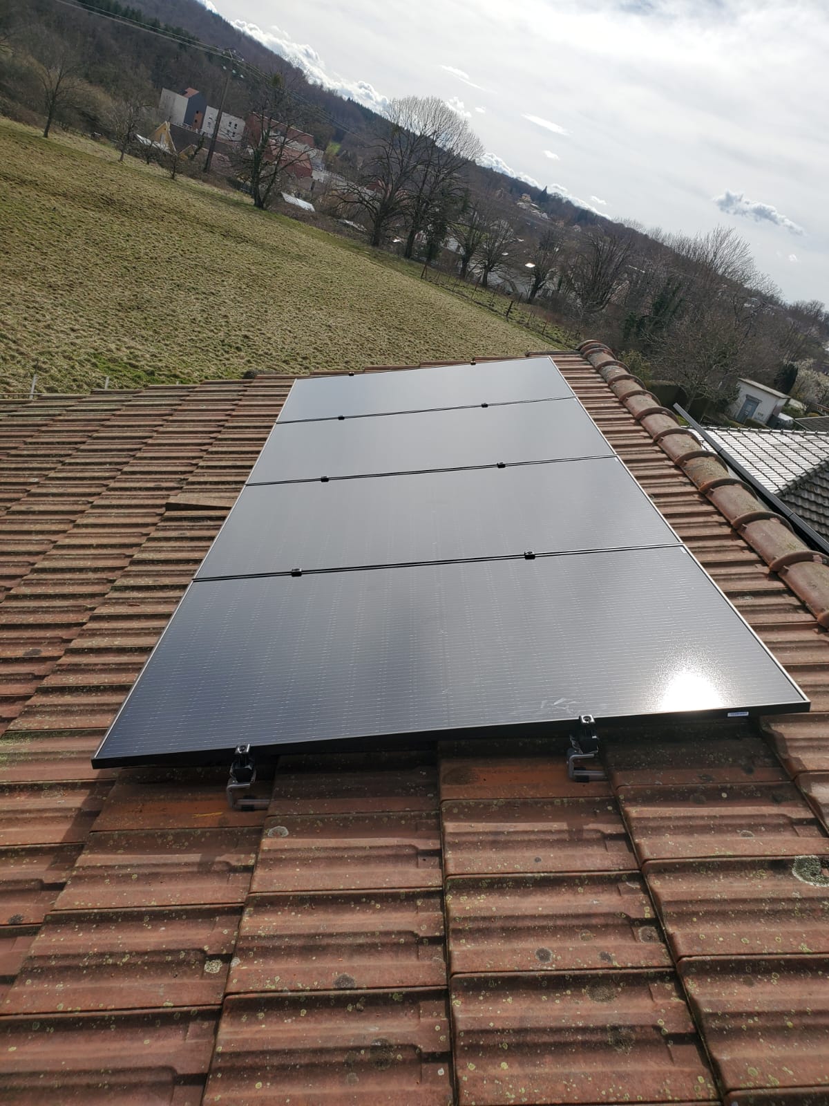 découvrez un installateur photovoltaïque à audincourt, expert en solutions d'énergie renouvelable. optimisez votre consommation électrique et réduisez votre empreinte carbone grâce à des installations sur mesure et des conseils personnalisés.