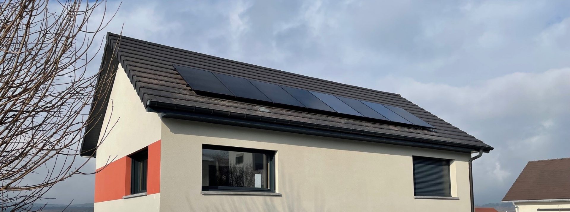 trouvez un installateur photovoltaïque à besançon pour des solutions énergétiques durables. profitez d'une expertise locale, d'installations de qualité et d'un accompagnement personnalisé pour rendre votre transition énergétique simple et efficace.
