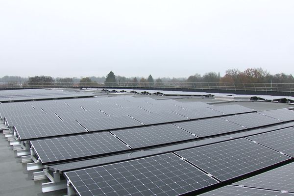 découvrez les services de notre installateur photovoltaïque à bourg-en-bresse. profitez d'une expertise locale pour un projet d'énergie solaire sur mesure, durable et écologique. économisez sur vos factures d'électricité tout en contribuant à la transition énergétique.