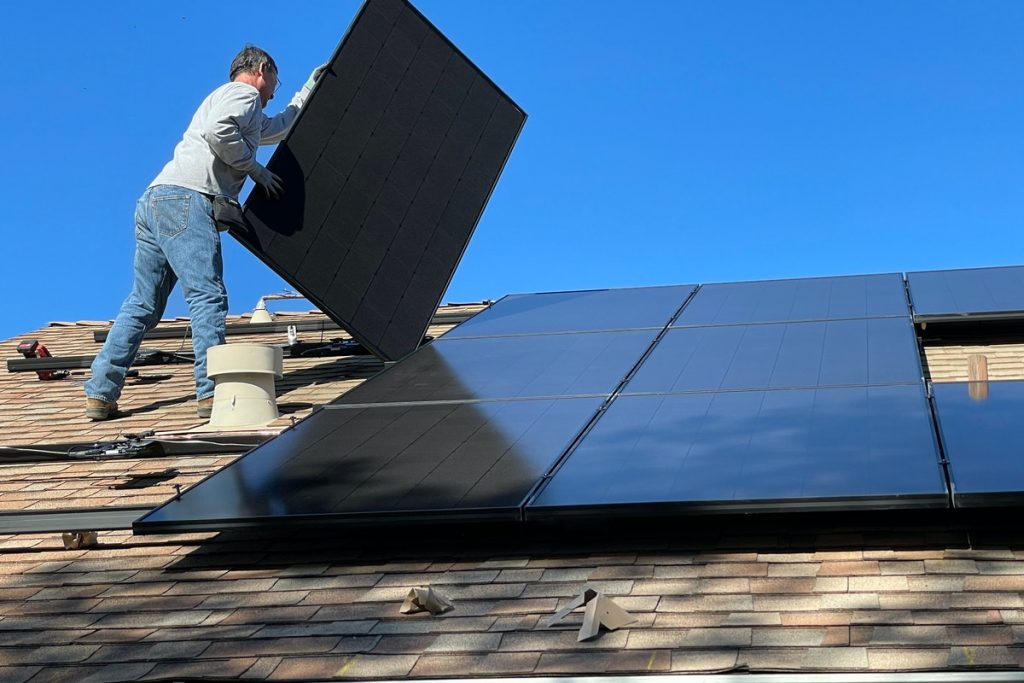 découvrez les services d'installation photovoltaïque en bourgogne pour optimiser votre consommation d'énergie et réduire votre empreinte carbone. profitez d'une énergie renouvelable et d'un accompagnement professionnel pour un projet durable.