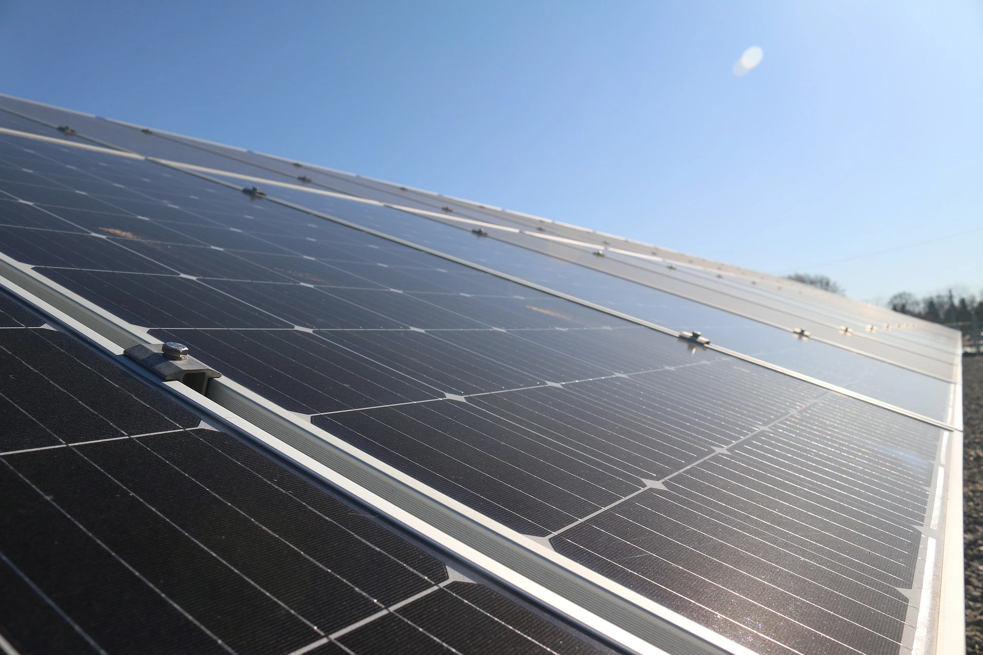 découvrez notre service d'installation de panneaux photovoltaïques en charente-maritime. profitez d'une énergie renouvelable, d'économies sur vos factures et d'une réduction de votre empreinte carbone grâce à nos experts qualifiés. contactez-nous pour un devis personnalisé et commencez à produire votre propre électricité dès aujourd'hui !