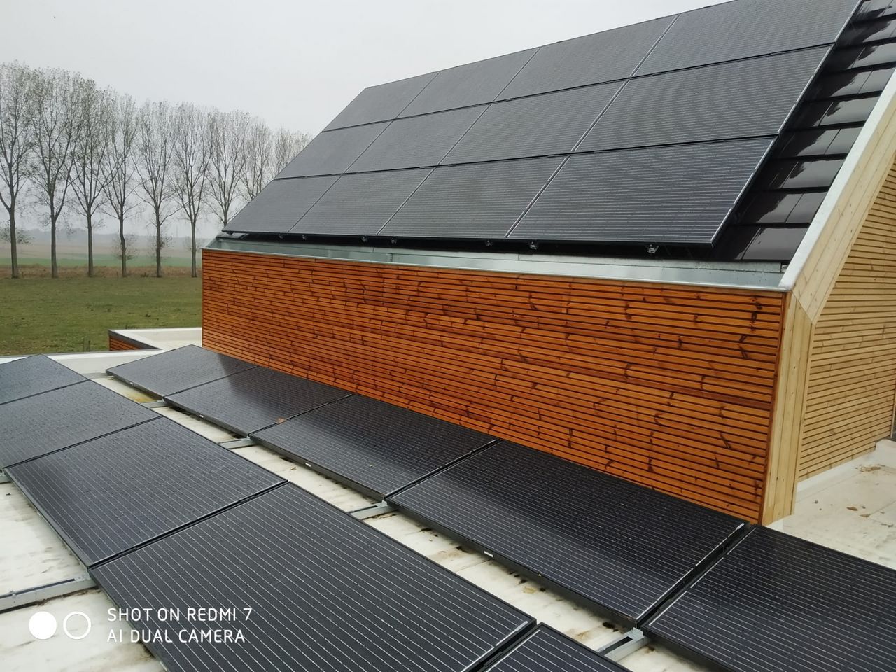 découvrez votre installateur photovoltaïque à charleroi pour des solutions énergétiques durables et économiques. profitez d'une expertise locale pour l'installation de panneaux solaires de haute qualité, réduisez votre facture d'électricité et contribuez à un avenir plus vert.