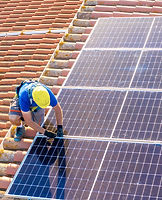 découvrez notre service d'installateur photovoltaïque à chenôve, spécialisé dans l'installation de panneaux solaires de haute qualité. profitez des énergies renouvelables et réduisez vos factures d'électricité tout en préservant l'environnement.