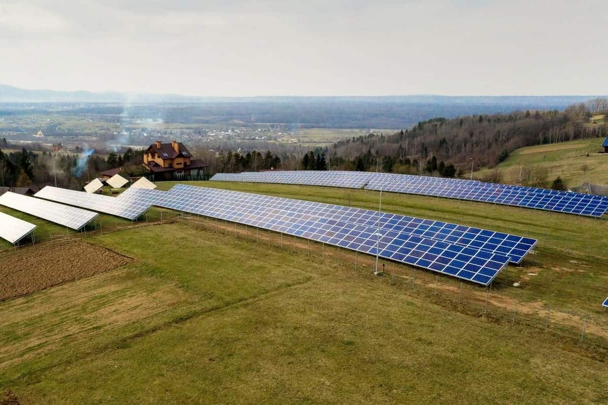 découvrez les services d'un installateur photovoltaïque à dole. profitez d'une installation de panneaux solaires de qualité pour réduire votre facture d'énergie et contribuer à la transition énergétique. contactez-nous pour un devis sur mesure et commencez à produire votre propre électricité dès aujourd'hui !