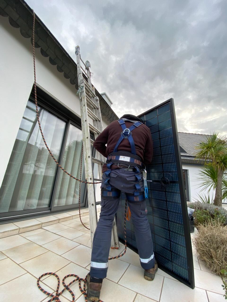 découvrez les services d'un installateur photovoltaïque en pleine expansion, spécialisé dans l'installation de systèmes solaires énergétiques. profitez d'une énergie renouvelable de qualité tout en contribuant à la protection de notre planète. optimalisez votre consommation d'énergie et réduisez vos factures grâce à notre expertise en matière d'énergie solaire.