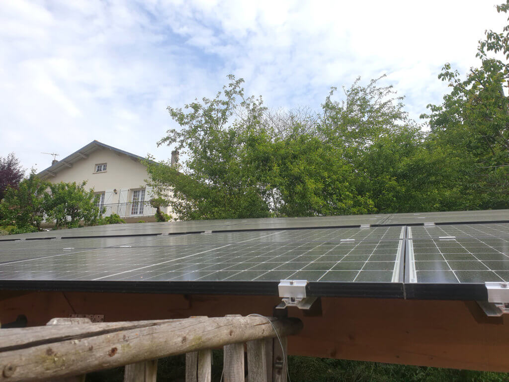 découvrez nos services d'installateur photovoltaïque en midi-pyrénées. profitez d'énergies renouvelables pour réduire vos factures d'électricité et améliorer votre empreinte écologique. contactez-nous pour un devis personnalisé et commencez à bénéficier de l'énergie solaire dès aujourd'hui !