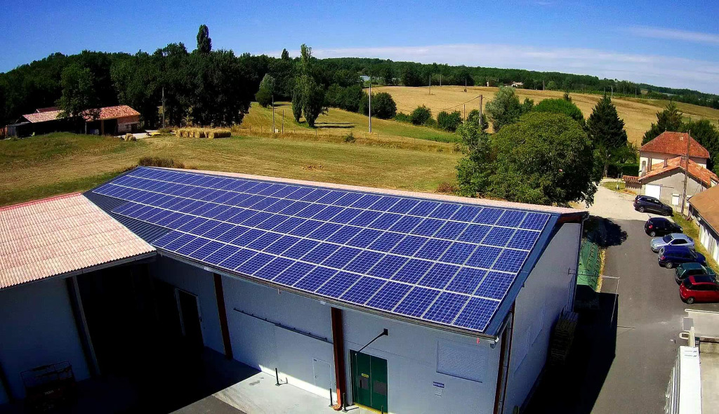 découvrez notre service d'installateur photovoltaïque en midi-pyrénées, spécialisé dans l'installation de panneaux solaires performants et adaptés à vos besoins. profitez d'une énergie renouvelable, réduisez votre facture d'électricité et engagez-vous pour l'environnement. obtenez un devis gratuit dès aujourd'hui !