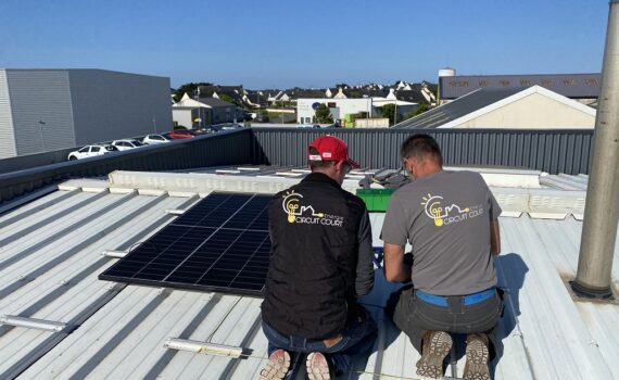 découvrez notre entreprise spécialisée dans l'installation de panneaux photovoltaïques. profitez d'une expertise reconnue, de solutions sur mesure et d'une approche écoresponsable pour optimiser votre consommation d'énergie tout en réduisant votre empreinte carbone.