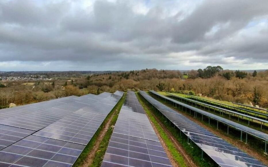découvrez les meilleurs installateurs photovoltaïques dans le finistère pour des solutions énergétiques durables et performantes. profitez de l'énergie solaire pour réduire vos factures et contribuer à la transition écologique.