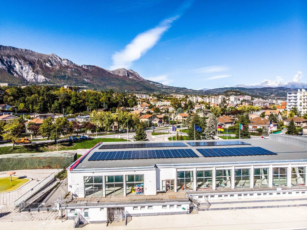 découvrez notre service d'installateur photovoltaïque à gap, spécialisé dans l'installation de panneaux solaires performants et adaptés à vos besoins énergétiques. profitez d'une énergie renouvelable et d'économies sur votre facture d'électricité tout en contribuant à la protection de l'environnement.