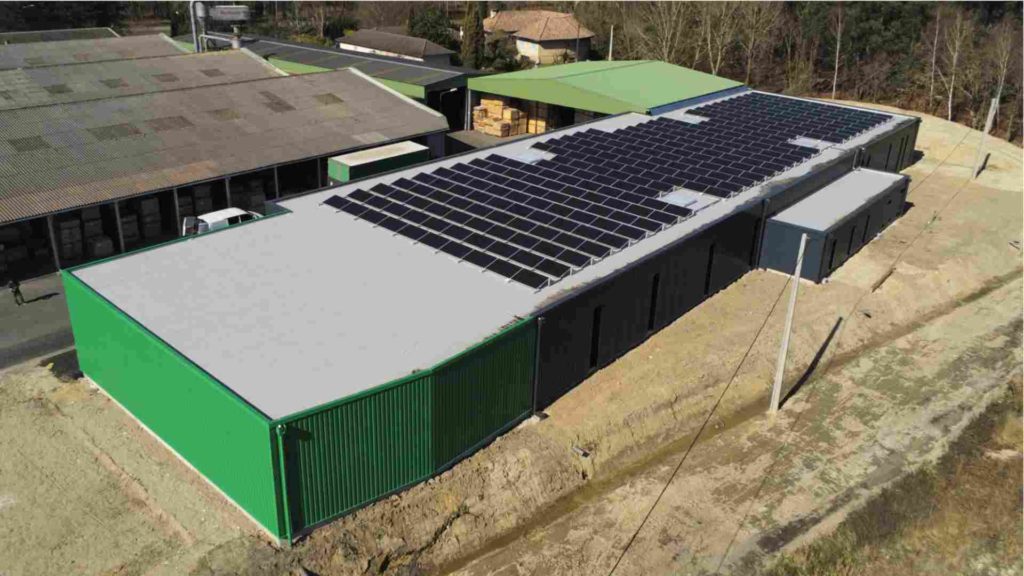 découvrez nos services d'installation de panneaux photovoltaïques en gironde. profitez d'énergies renouvelables pour réduire vos factures d'électricité et contribuer à la protection de l'environnement.