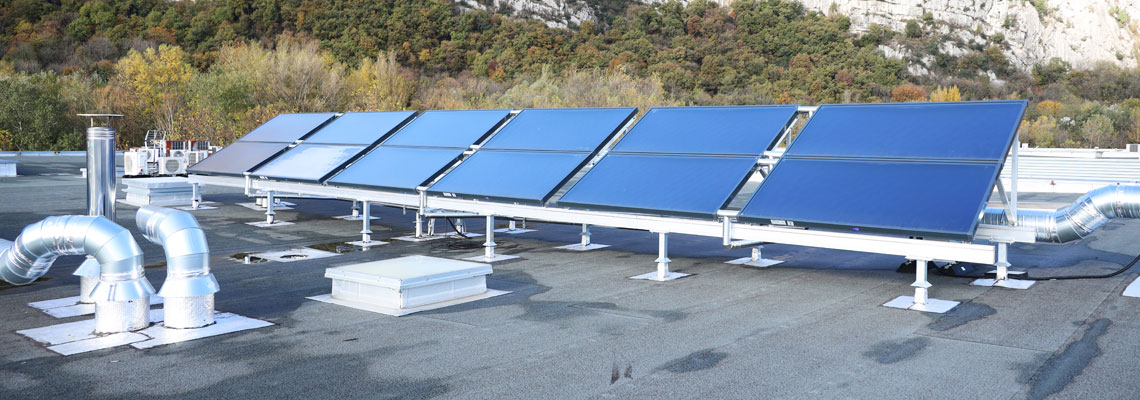découvrez notre service d'installateur photovoltaïque à grenoble, spécialisé dans l'installation de panneaux solaires pour optimiser votre consommation d'énergie. profitez d'une énergie renouvelable, réduisez vos factures d'électricité et contribuez à la protection de l'environnement grâce à des solutions sur mesure adaptées à vos besoins.