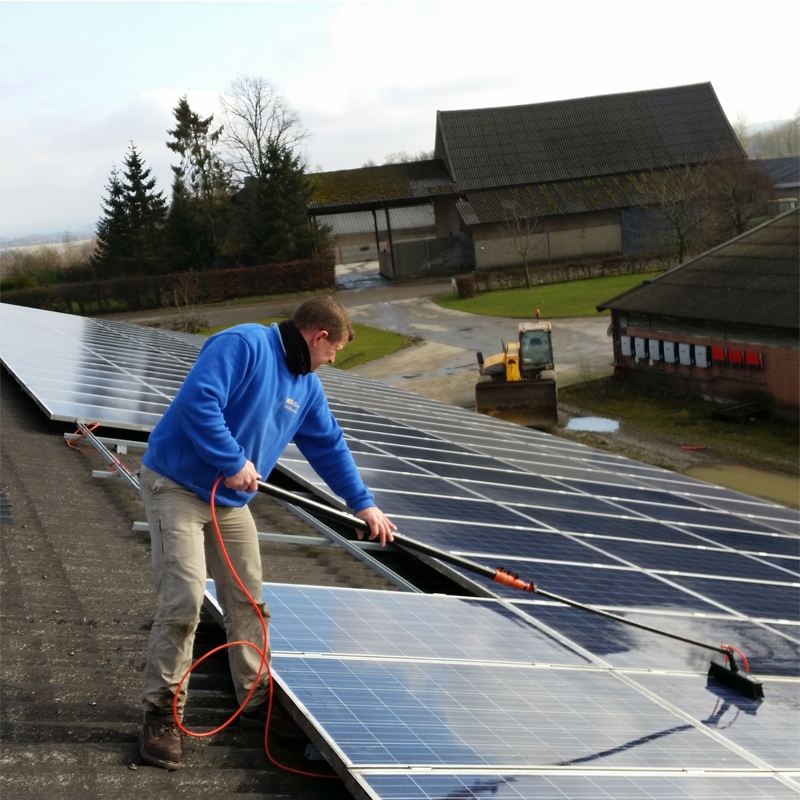 découvrez nos services d'installation de panneaux photovoltaïques dans le hainaut. profitez d'une énergie renouvelable et réduisez vos factures d'électricité tout en contribuant à la protection de l'environnement. faites le choix d'un avenir durable avec notre équipe d'experts.