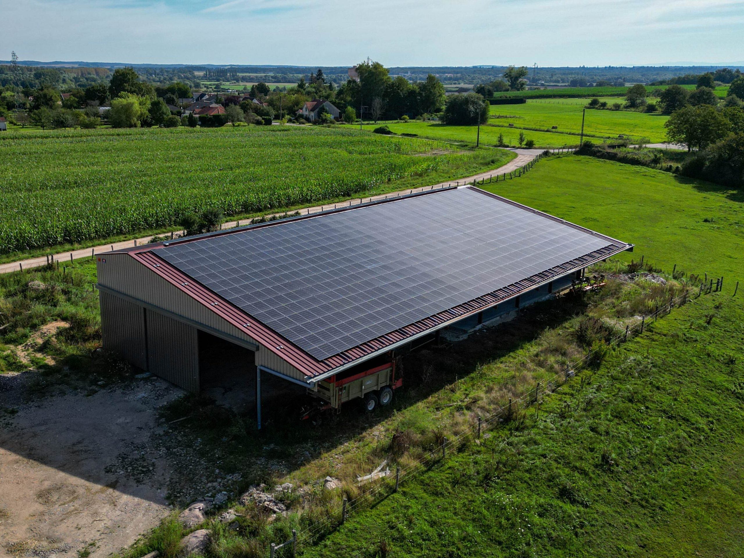 découvrez notre service d'installateur photovoltaïque dans les hauts-de-france, expert en solutions d'énergie renouvelable. profitez d'une installation sur mesure pour maximiser votre consommation d'énergie tout en réduisant votre empreinte carbone. contactez-nous pour un devis gratuit et commencez à économiser dès aujourd'hui!