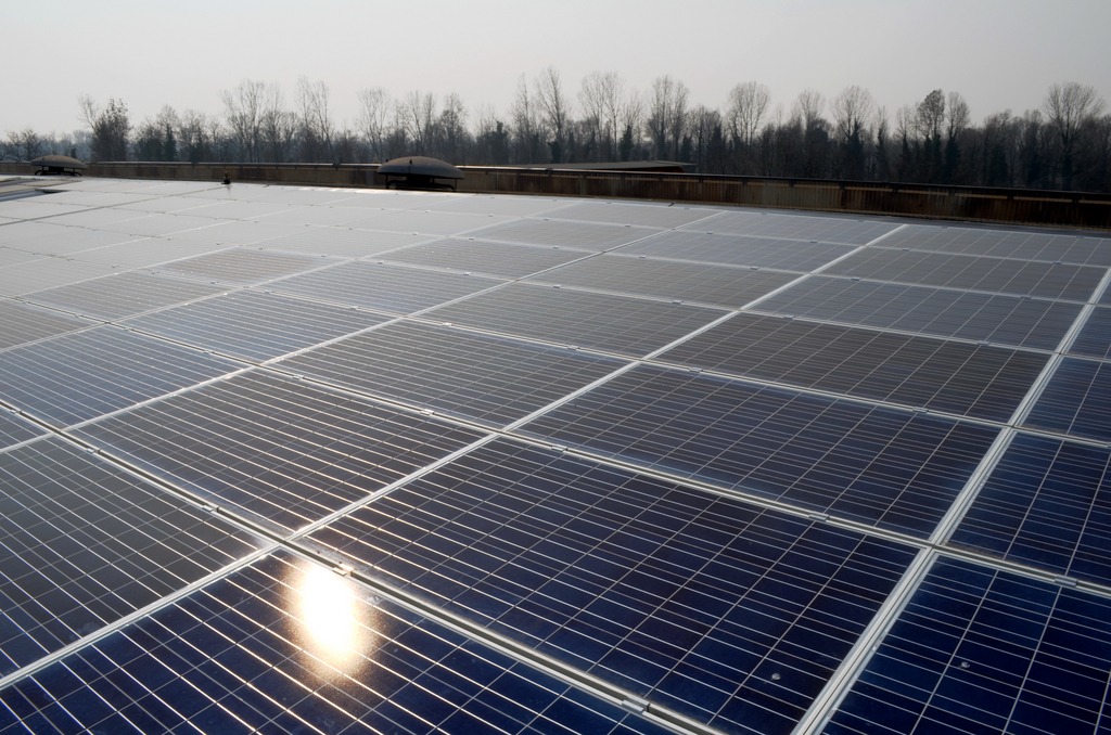 découvrez nos services d'installation photovoltaïque en île-de-france. profitez d'énergies renouvelables pour réduire vos factures d'électricité tout en respectant l'environnement. faites confiance à des experts pour un accompagnement personnalisé et des solutions adaptées à vos besoins.