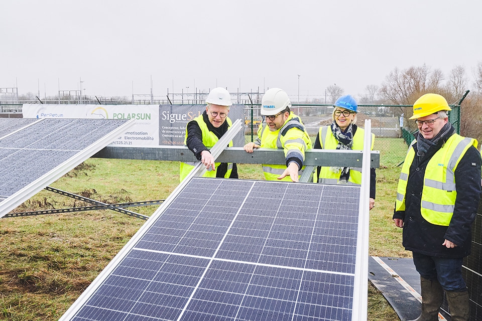 découvrez les services d'installation photovoltaïque à liège. profitez de l'énergie solaire pour réduire vos factures d'électricité et contribuer à la protection de l'environnement. notre équipe d'experts vous accompagne dans la réalisation de votre projet énergétique.
