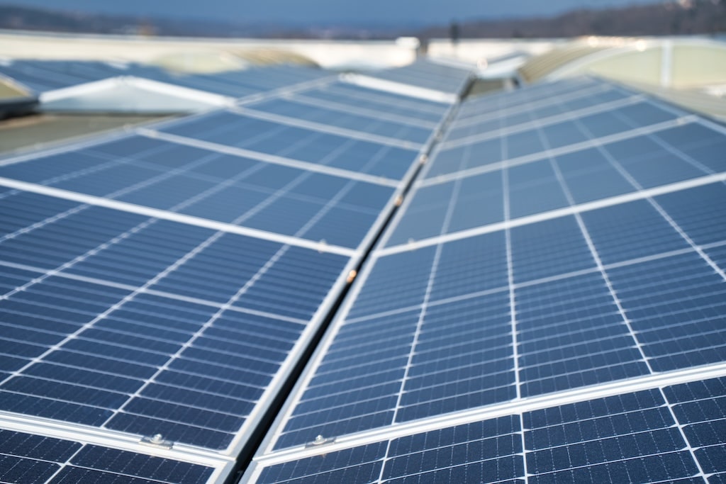 découvrez les services d'un installateur photovoltaïque en loire-atlantique. profitez d'une transition écologique et économique grâce à des solutions solaires sur mesure. contactez-nous pour un devis personnalisé et rejoignez le mouvement vers une énergie durable.