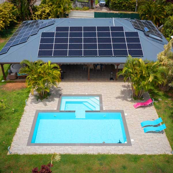 découvrez notre service d'installateur photovoltaïque en martinique, spécialisé dans l'installation de panneaux solaires pour optimiser votre consommation d'énergie et réduire votre empreinte carbone. profitez d'une énergie renouvelable et durable, adaptée au climat tropical de l'île.
