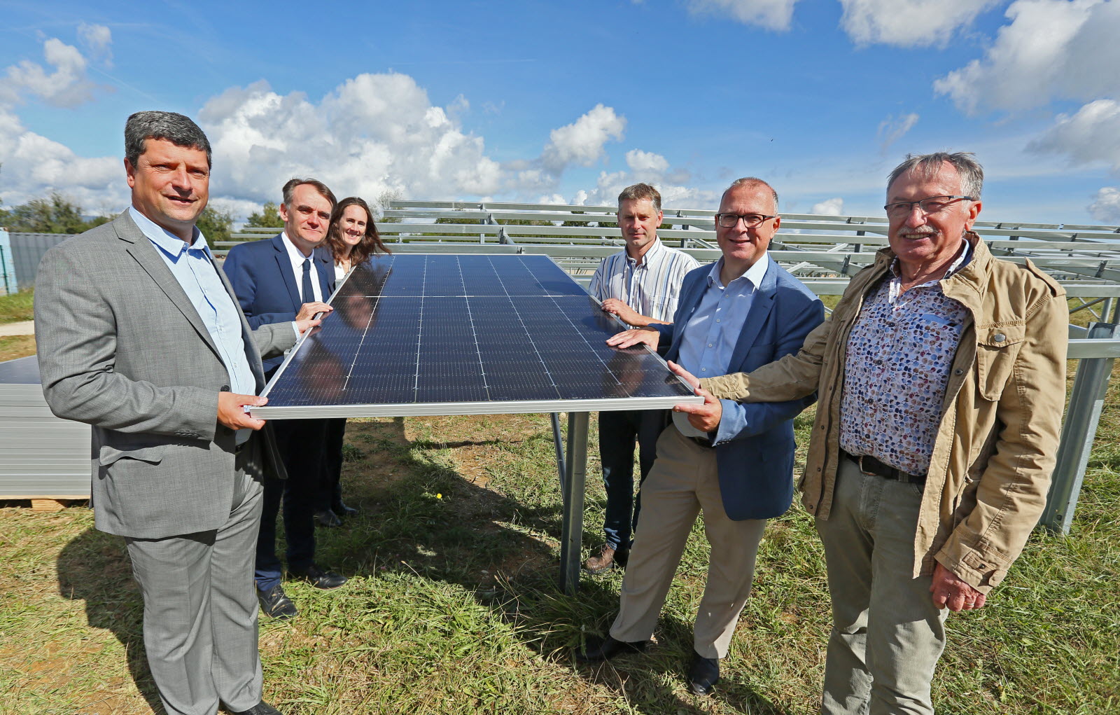découvrez nos services d'installation photovoltaïque à montbéliard. profitez d'une énergie renouvelable et réduisez vos factures d'électricité grâce à des solutions sur mesure pour votre habitation ou votre entreprise.