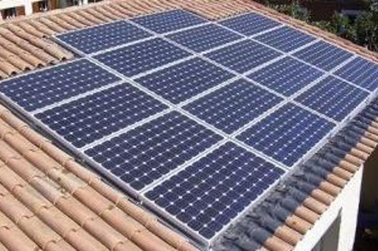 découvrez notre entreprise d'installateurs photovoltaïques en moselle, spécialisée dans l'installation de panneaux solaires pour optimiser votre consommation d'énergie. nous proposons des solutions sur mesure et écoresponsables pour réduire vos factures et respecter l'environnement.