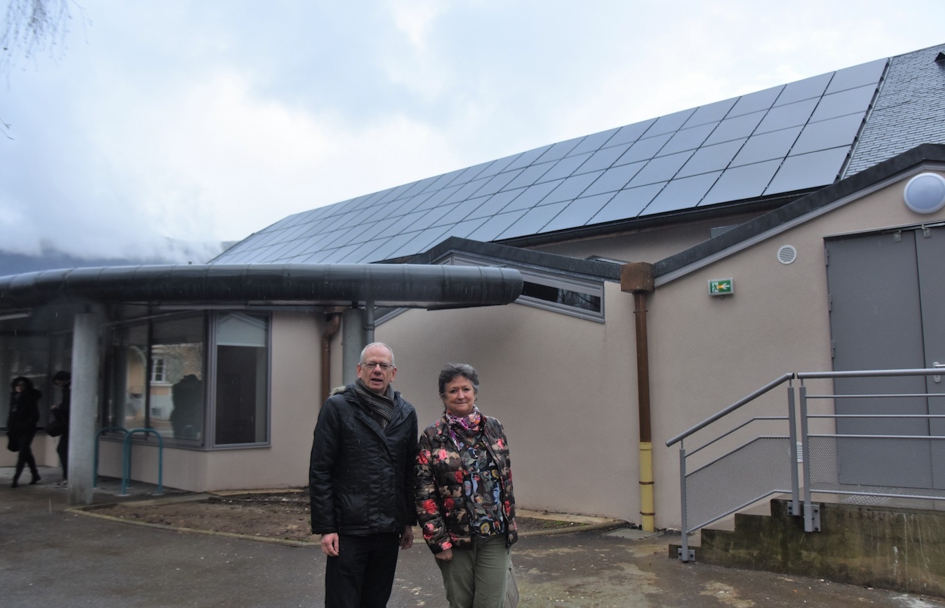 découvrez les services d'un installateur photovoltaïque à motte servolex pour l'installation de panneaux solaires. optimisez votre consommation d'énergie et réduisez votre empreinte carbone grâce à des solutions sur mesure et professionnelles.