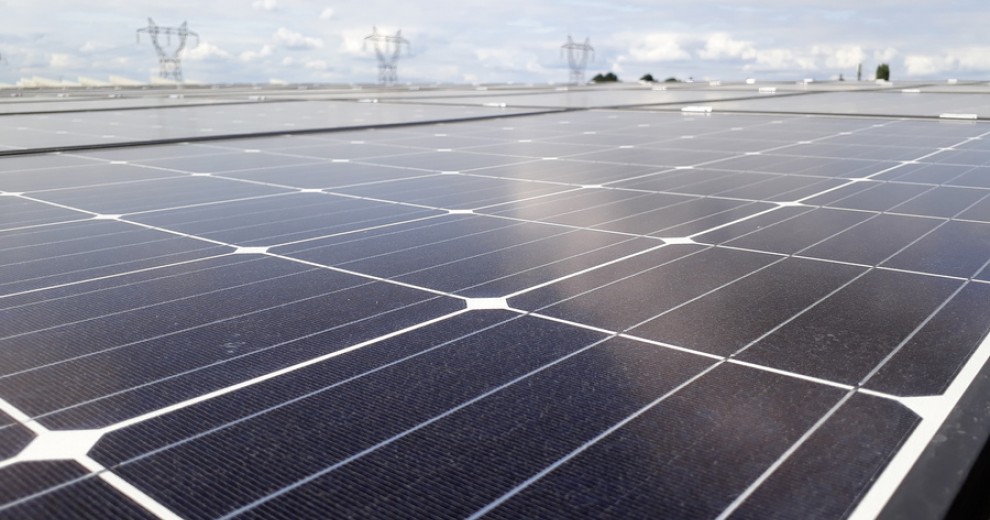 découvrez les services d'un installateur photovoltaïque à nantes pour optimiser votre consommation d'énergie et réduire votre facture. profitez d'un accompagnement professionnel dans l'installation de panneaux solaires adaptés à vos besoins.