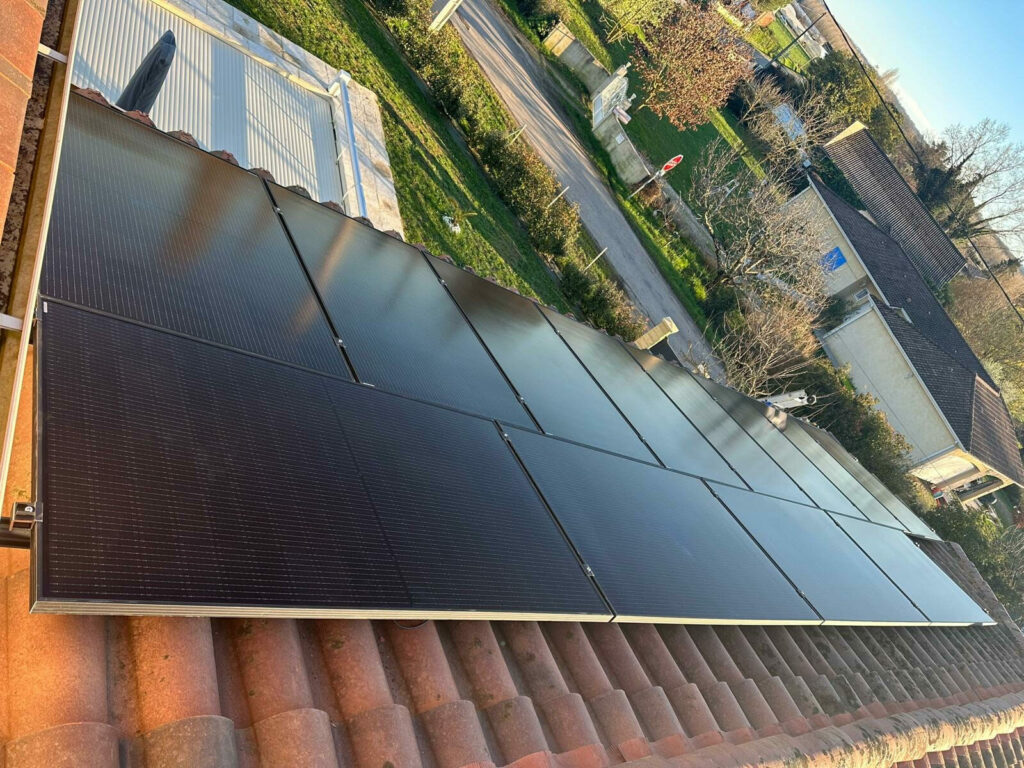 découvrez notre service d'installateur photovoltaïque à narrosse, spécialisé dans l'installation de panneaux solaires. profitez d'une énergie renouvelable et réduisez vos factures d'électricité grâce à notre expertise locale et des solutions adaptées à vos besoins.