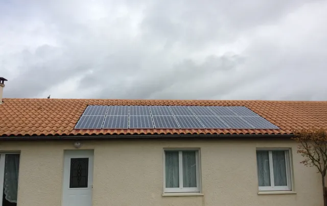 découvrez les services d'un installateur photovoltaïque à niort, spécialisé dans l'installation de panneaux solaires pour optimiser votre consommation d'énergie et réduire vos factures. profitez d'une expertise locale pour un projet écologique et économique.
