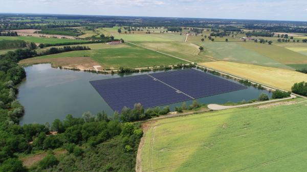découvrez nos services d'installation de panneaux photovoltaïques dans le puy-de-dôme. profitez d'une énergie renouvelable et réduisez vos factures d'électricité grâce à notre expertise locale et nos solutions sur mesure.