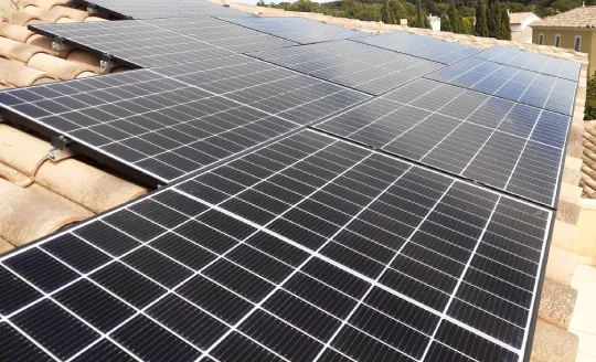 découvrez nos services d'installation photovoltaïque à orvault, alliant efficacité et rentabilité. profitez d'une énergie durable tout en réalisant des économies sur vos factures d'électricité. transformez votre toit en source de revenus avec nos solutions adaptées à vos besoins.