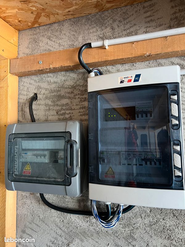 découvrez les meilleurs installateurs photovoltaïques en rhône-alpes pour une transition énergétique réussie. profitez de conseils d'experts, d'installations sur mesure et d'économies d'énergie durables. optez pour les énergies renouvelables et participez à la protection de l'environnement.