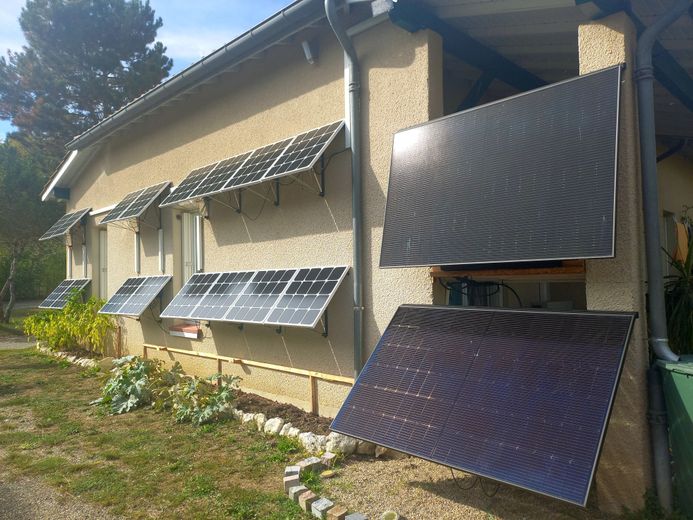 découvrez nos services d'installateur photovoltaïque dans le tarn-et-garonne. nous vous accompagnons dans la transition énergétique en vous proposant des solutions solaires adaptées à vos besoins. profitez d'une énergie renouvelable et économisez sur vos factures d'électricité tout en préservant l'environnement.