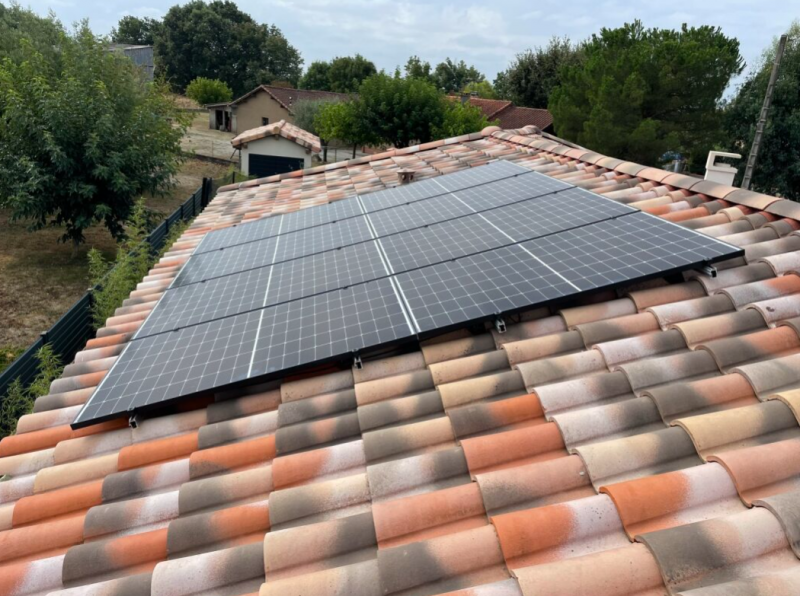 découvrez les services d'un installateur photovoltaïque dans le tarn pour transformer l'énergie solaire en économies d'énergie. profitez d'une expertise locale pour des installations de qualité, respectueuses de l'environnement et adaptées à vos besoins.