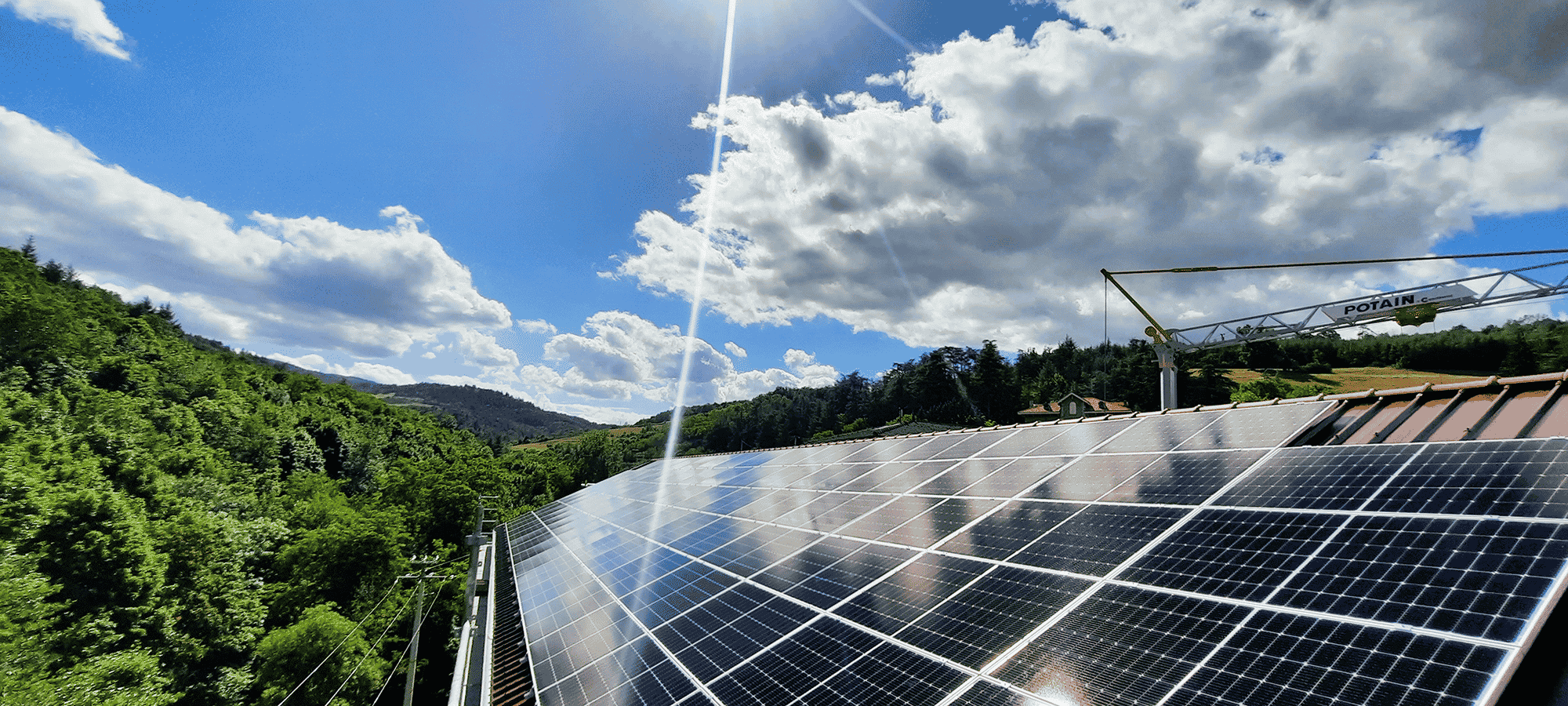 découvrez nos services d'installation de panneaux photovoltaïques à annonay. profitez d'énergies renouvelables pour réduire votre facture d'électricité tout en préservant l'environnement. contactez nos experts pour un devis personnalisé et bénéficiez d'une installation sur mesure.