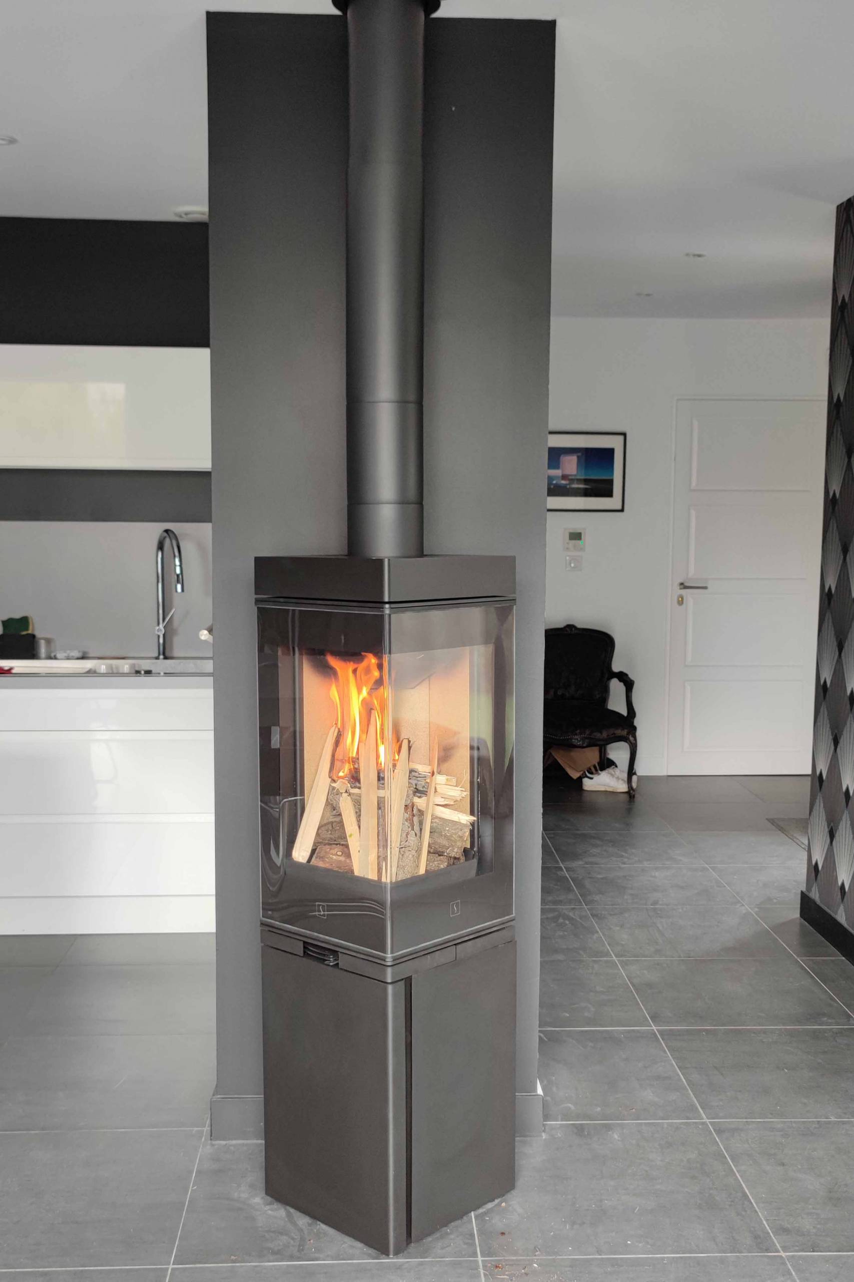 découvrez nos services d'installation de poêles à bois dans le département 31. profitez d'un chauffage économique et écologique, réalisé par des professionnels qualifiés. contactez-nous pour un devis personnalisé !