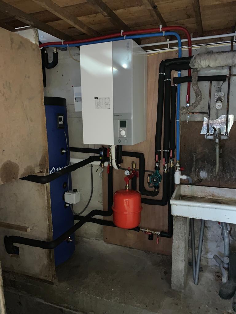découvrez nos services d'installation de pompes à chaleur dans le morbihan (56). profitez d'un confort optimal tout en réduisant votre facture énergétique grâce à des équipements performants et respectueux de l'environnement. contactez-nous pour un devis personnalisé!